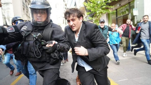 El youtuber libertario, Fran Fijap, habló tras los ataques en la manifestación del veto a la ley de financiamiento universitario.