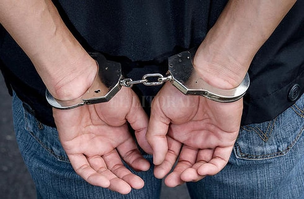 Detenido con arma blanca por violencia familiar