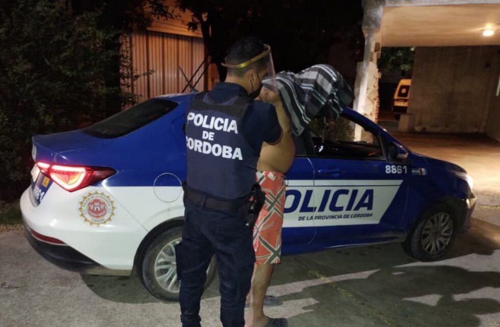 Amenazó con una cuchilla a su expareja: quedó detenido
