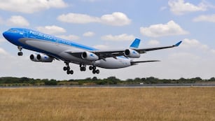 Aerolíneas Argentinas retiró preventivamente ocho de sus aviones.