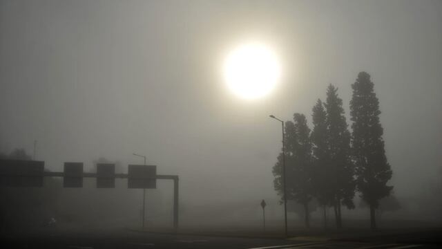 Continúa la alerta por neblina durante el viernes 23 de junio en Rosario, Santa Fe.