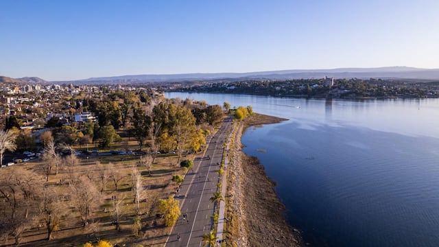 Turismo y sol en Carlos Paz