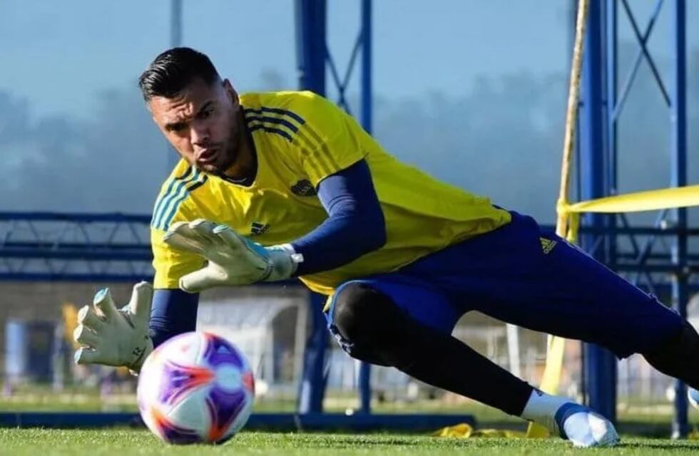 Alarma en Boca: Sergio Romero tendría una lesión en su rodilla y no jugará hasta 2023