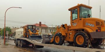 El Municipio incorporó dos palas para la secretaría de Servicios.