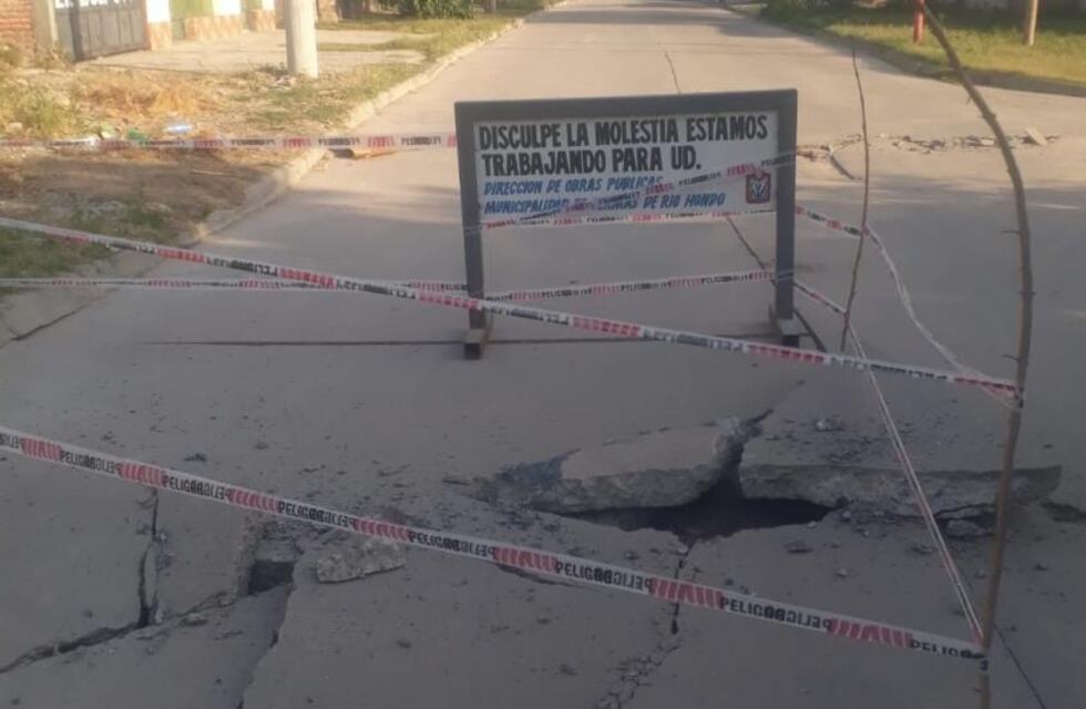 Ola de calor: por las altas temperaturas, reventó una esquina en Las Termas de Río Hondo
