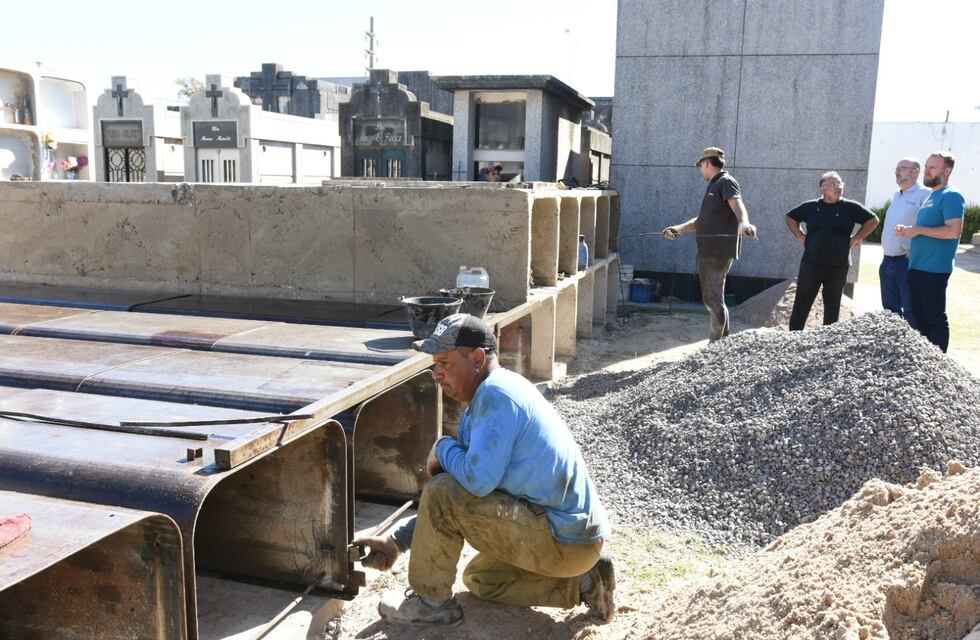 Se construyen 88 nichos en el Cementerio Municipal