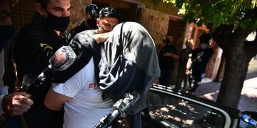 Así se llevaban arrestado a Ignacio Nicolás Martín