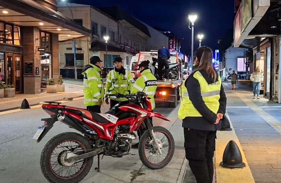 Motos incautadas en operativo conjunto entre Municipalidad y Policía Provincial