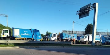Los recolectores de residuos se concentraron en Circunvalación y Presidente Perón.