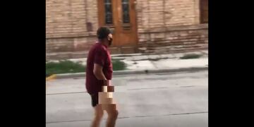 Hombre fue filmado masturbándose en la vía pública en la ciudad de San Luis.