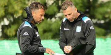 Juan Antonio Pizzi tiene que rearmar el equipo debido a las bajas por coronavirus.
