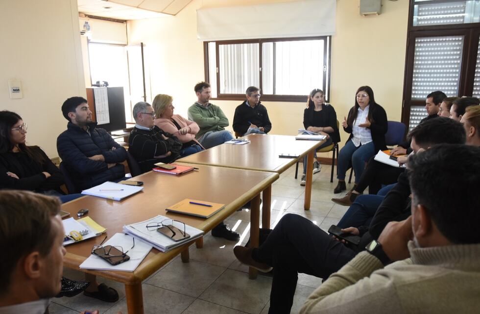 Quieren simplificar el trámite de habilitaciones municipales