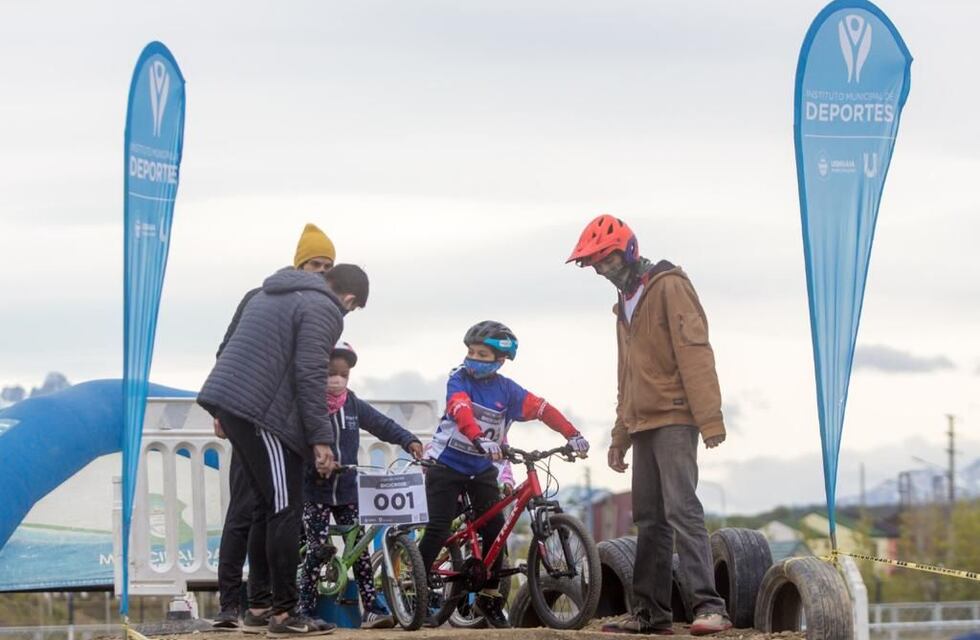 Primer Torneo de Bicicross en Ushuaia organizado por la Municipalidad
