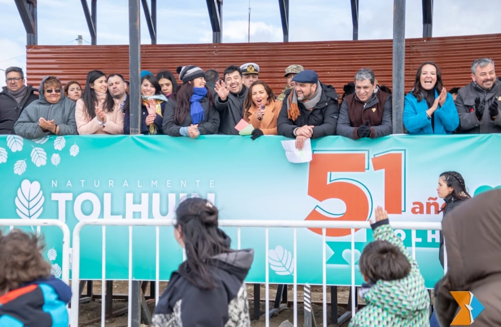 El Parlamento acompañó a la comunidad Tolhuinense en su Aniversario