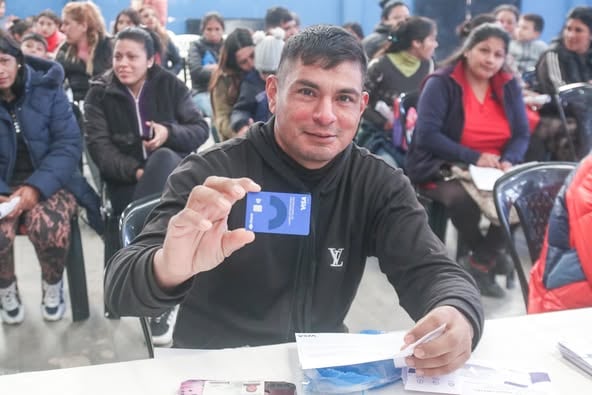 Más de 300 familias acompañadas por la Secretaría de Niñez, Adolescencia y Familia accedieron a esta política alimentaria que cuadruplica la asistencia anterior.