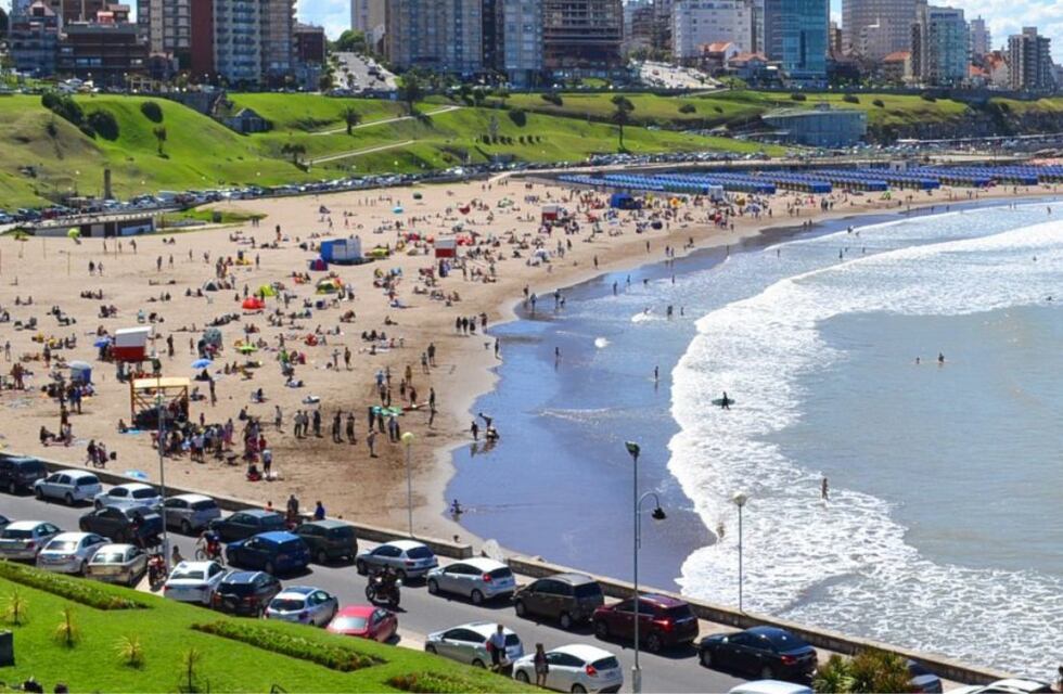 Los números del finde largo: hubo una baja de turistas de 7,1% y restaurantes “semivacíos”