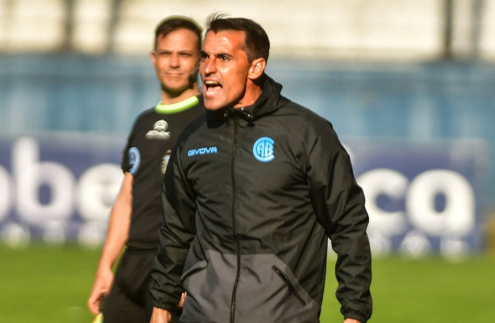 Guillermo Farré destacó “el énfasis” de Belgrano para ir por el triunfo