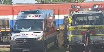 107, Bomberos y Policía trabajó en el lugar del accidente, en la zona del Parque de los Eucaliptos