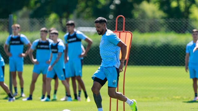 El goleador Franco Jara, con Belgrano en marcha en su pretemporada.