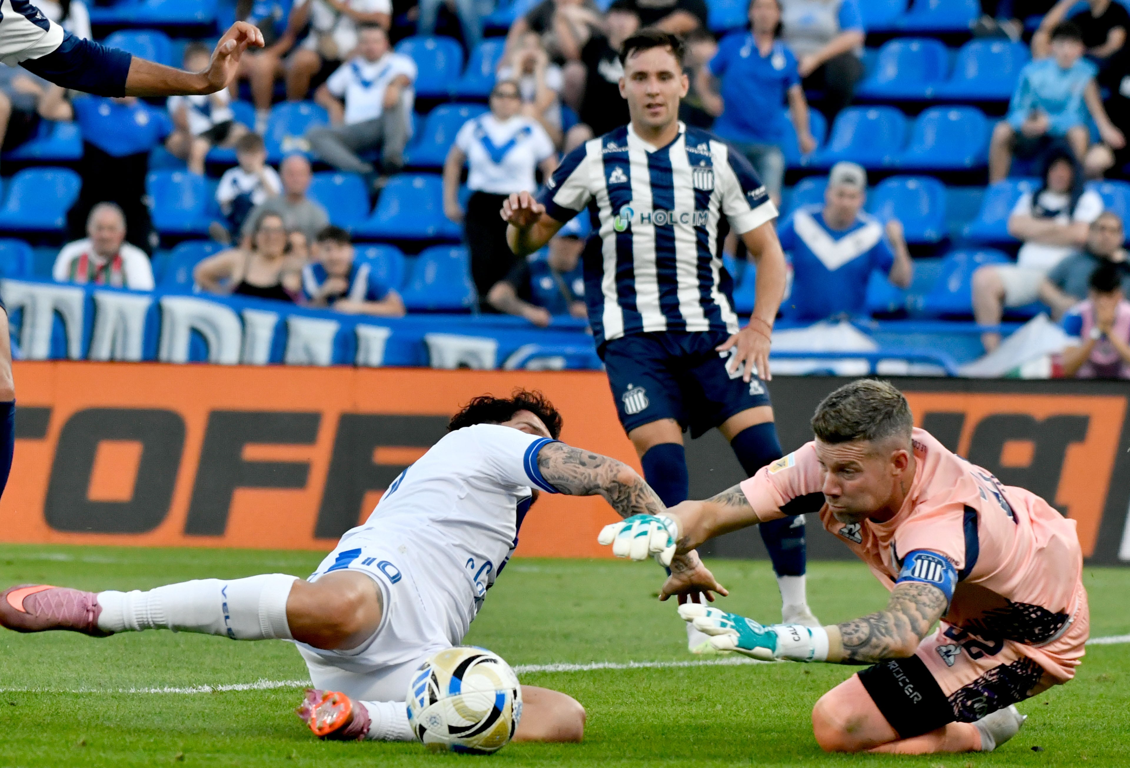 Talleres y su triunfazo ante Vélez. (Fotobaires).