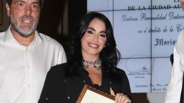 Lali Espósito, distinguida en la Legislatura.