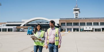 Habilitan para vuelos internacionales al Aeropuerto de Rosario. (@AIR_Rosario)