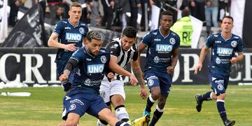 Clásico del fútbol
Superclásico del fútbol de Mendoza  entre el Club Atlético Atlético  Gimnasia y Esgrima y el Club Sportivo  Independiente Rivadavia. 
Foto: Orlando Pelichotti / Los Andes