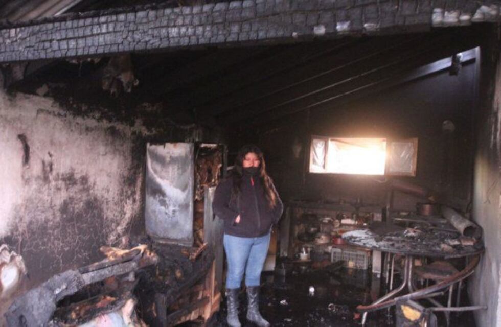 Una pelea entre vecinos neuquinos terminó con 62 chivas calcinadas y una casa quemada