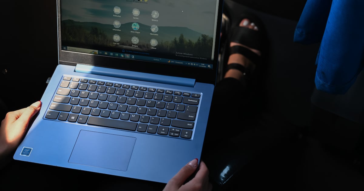 Disfruta del mejor entretenimiento en tus viajes con Vía TV