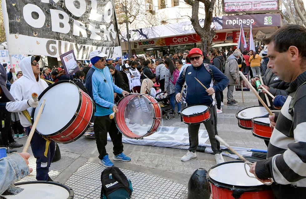 El Gobierno recibió a los piqueteros y se levantaron los cortes de rutas previstos para esta semana