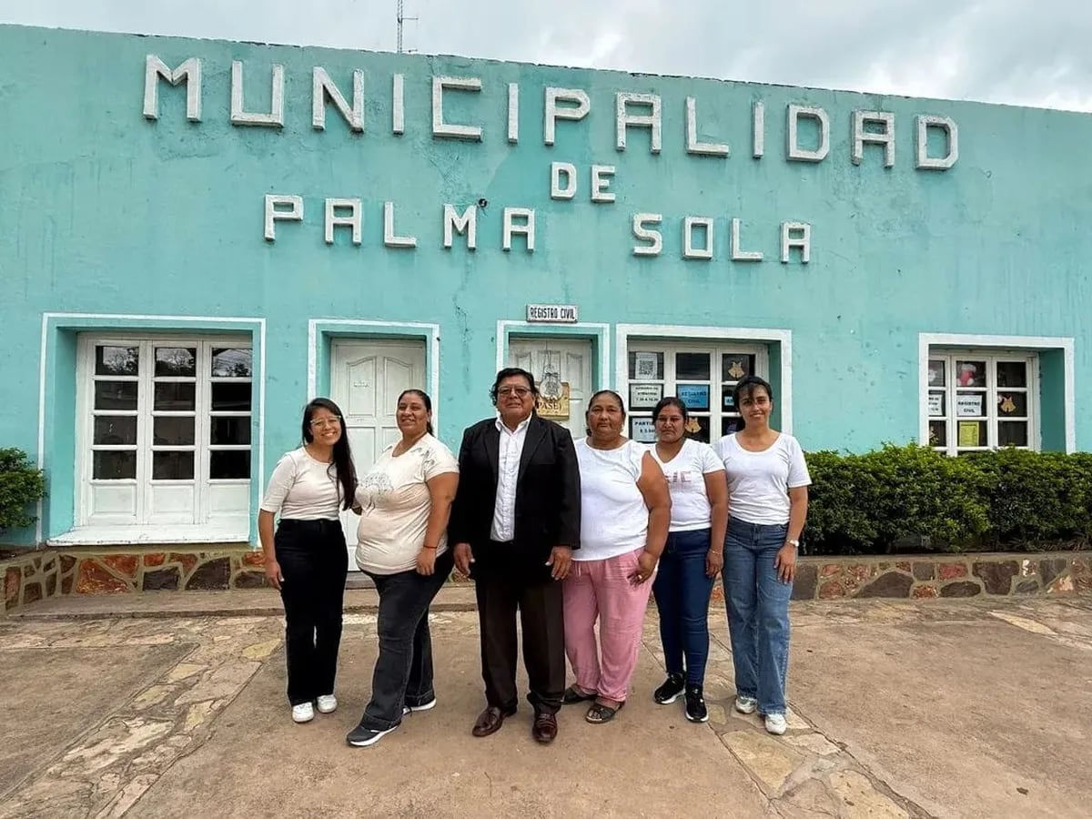 El equipo del Centro de Atención a Mujeres en Situación de Violencia de la ciudad de San Pedro que tuvo a cargo las acciones de sensibilización con la comunidad de Palma Sola.