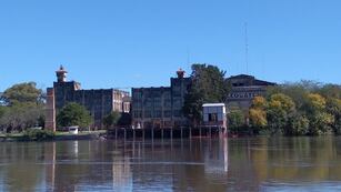 Frigorífico Gualeguaychú/Vía Gualeguaychú
