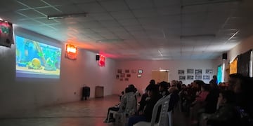 Punta Alta: gran participación del cine gratuito en el barrio Nueva Bahía