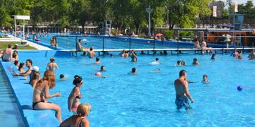 Piletas del Parque Alem