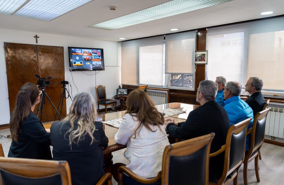 Autoridades de Tierra del Fuego saludaron a las dotaciones en las Bases Antárticas
