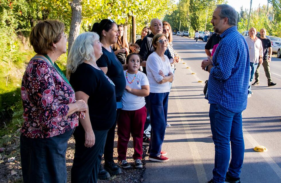 Stevanato inauguró la repavimentación de calle Serpa