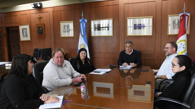 El intendente Luis Castellano se reunió con la nueva comisión de Entidades de Bien Público