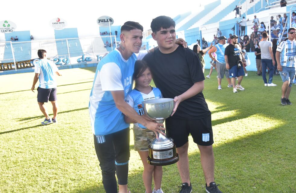 Franco García, una de las figuras del ascenso de Racing, se va de Nueva Italia