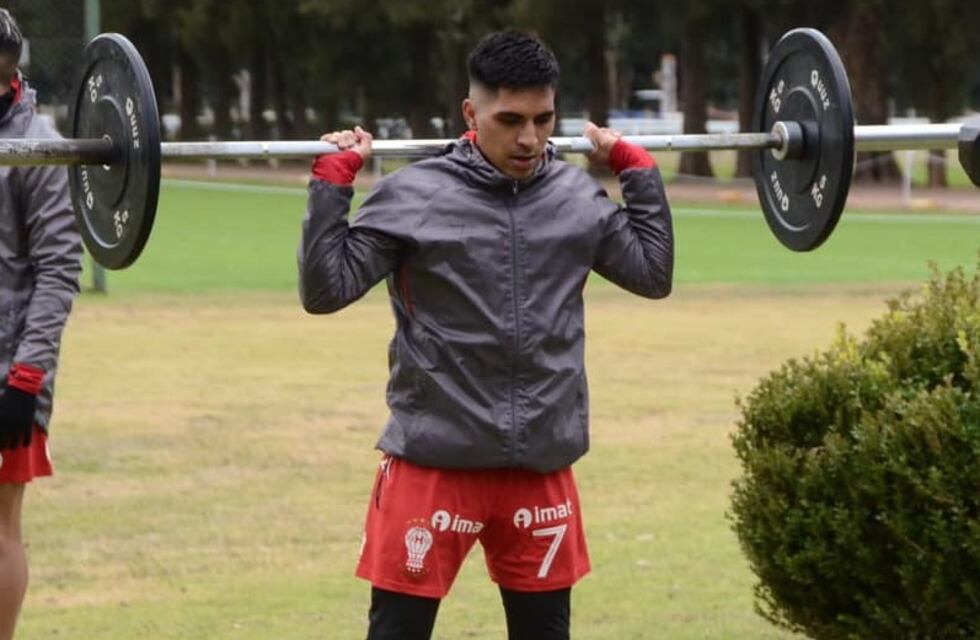 El jugador de San Luis, Jonás Acebedo se sumó a Huracán de Parque Patricios