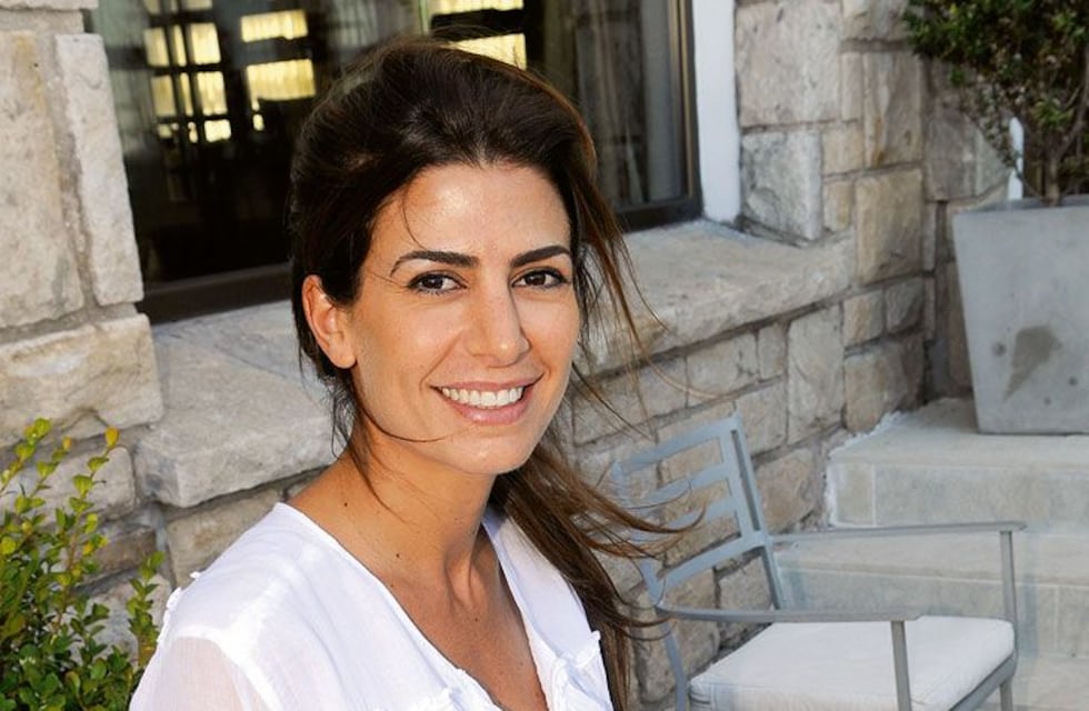 Estas son las zapatillas preferidas de Juliana Awada: son blancas y atemporales