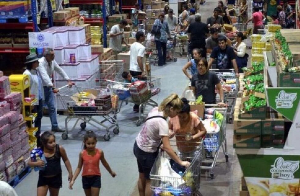 Mendoza: una famillia necesitó $44 mil en octubre para no ser pobre