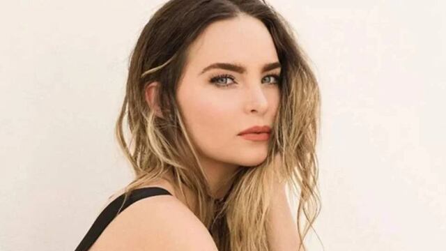 Belinda prendió fuego las redes con un look total black para Vogue