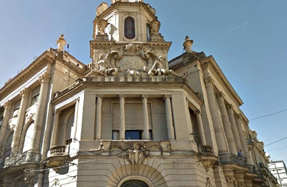 Las mujeres ahora pueden ser socias plenas del Jockey Club Rosario tras 121 años