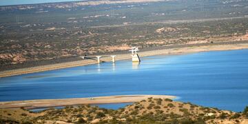 Desde la Dirección de Recursos Naturales Renovables se dio comienzo oficialmente a la temporada alta 2021/22 en el embalse El Carrizal. Gentileza