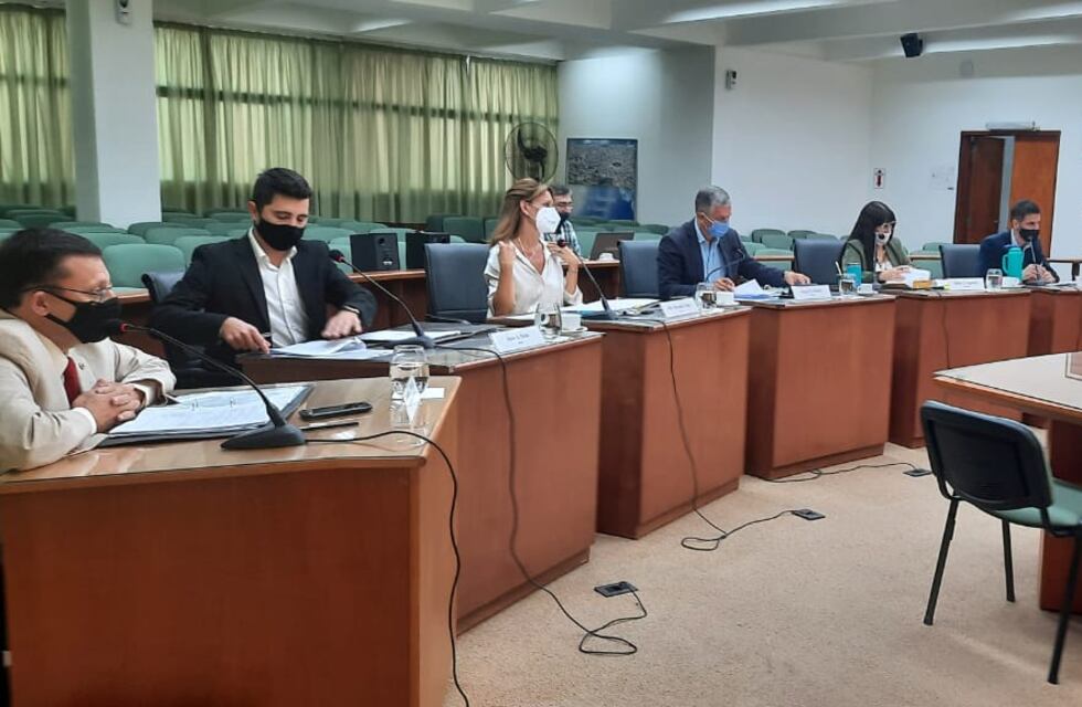 Comercios afectados por la pandemia no pagarán tributos municipales