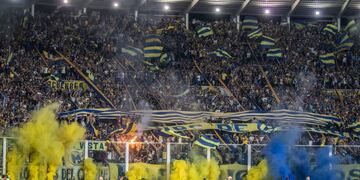 Miles de personas fueron la semana anterior al estadio Mario Alberto Kempes de Córdoba.