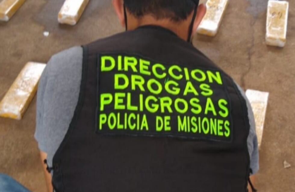 Secuestraron  31 kilos de marihuana de una camioneta