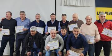 El Nacional de Tres Arroyos homenajeó a los campeones del ‘88