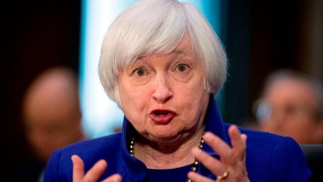 Janet Yellen, titular de la Reserva Federal de Estados Unidos. La Argentina se enfrenta a una posible crisis económica. (AP)
