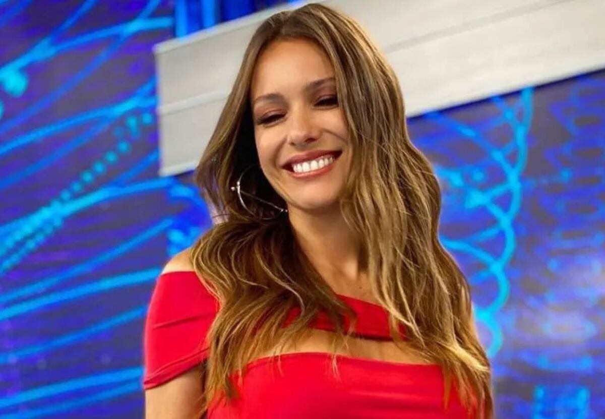 Chau al vestido rojo: cuál es el color tendencia para lucir en Navidad y que ya lo usa Pampita